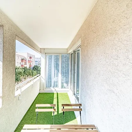 Appartement Cosy Avec Balcony And Garage-Charpennes Villeurbanne Extérieur photo