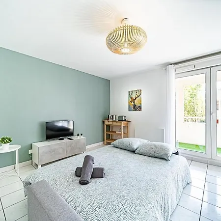 Appartement Cosy Avec Balcony And Garage-Charpennes Villeurbanne Extérieur photo