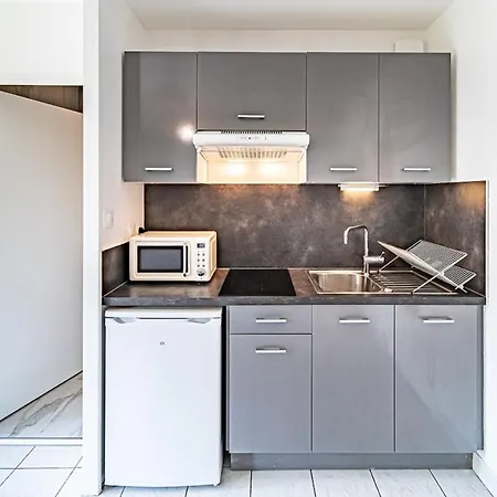 Appartement Cosy Avec Balcony And Garage-Charpennes Villeurbanne Extérieur photo