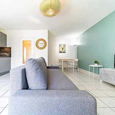 Appartement Cosy Avec Balcony And Garage-Charpennes Villeurbanne Extérieur photo