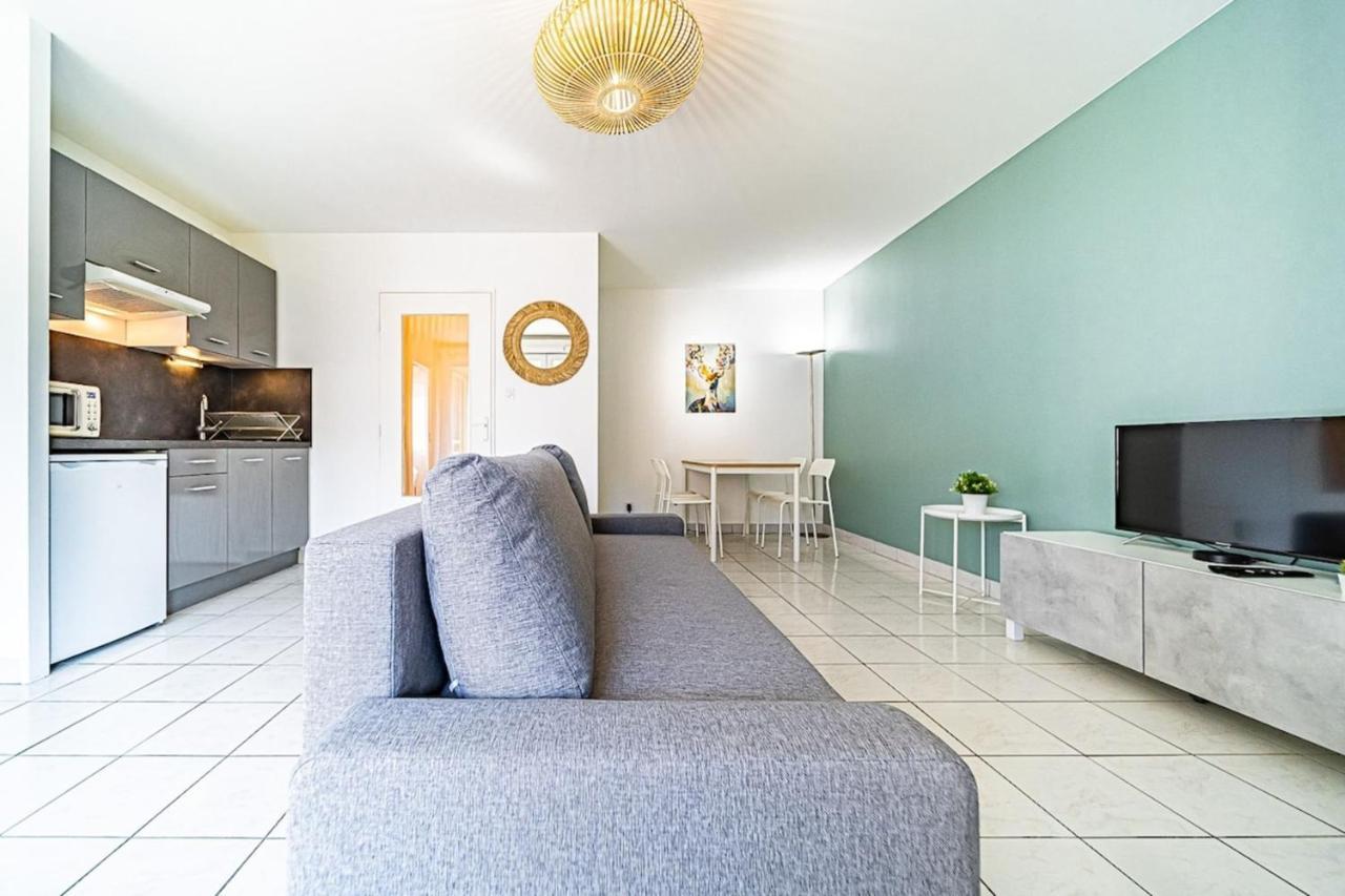 Appartement Cosy Avec Balcony And Garage-charpennes *